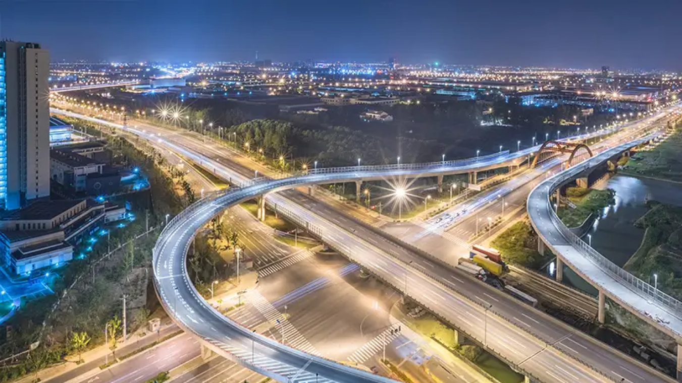 Sohna Road vs Golf Course Road Where Should You Invest